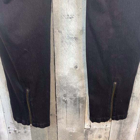 J. McLaughlin Hastings Double Button Front Zipper Jeans in Black Size 10. - Picture 9 of 14